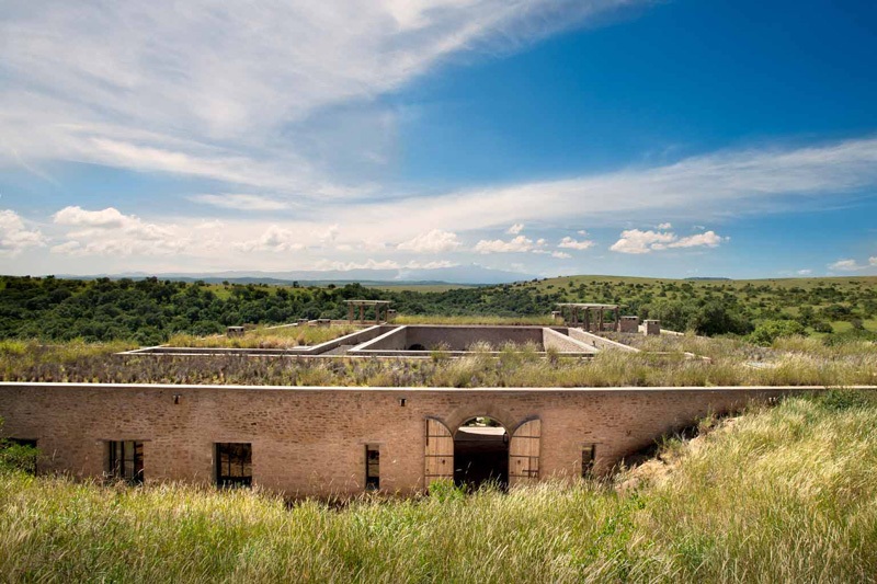 Beautiful Resort in Africa - Arijiju Retreat Laikipia Plateau Kenya - ELSEWHERE